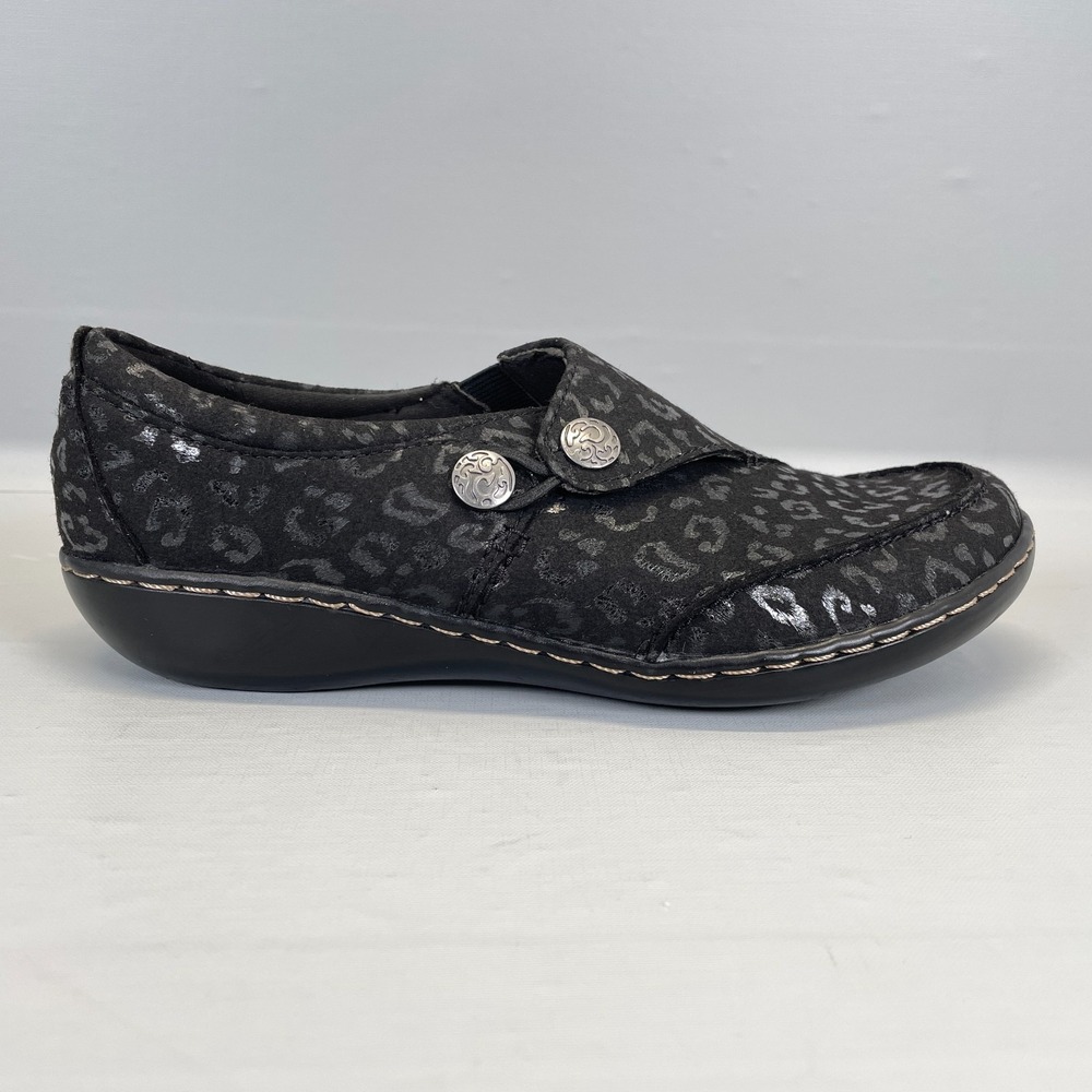 Clarks Ashland Lane Q Shoes Womens Size 7.5 W Black Suede Leopard Print Loafers
